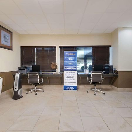 Surestay Plus By Best Western Lawton Bagian luar foto