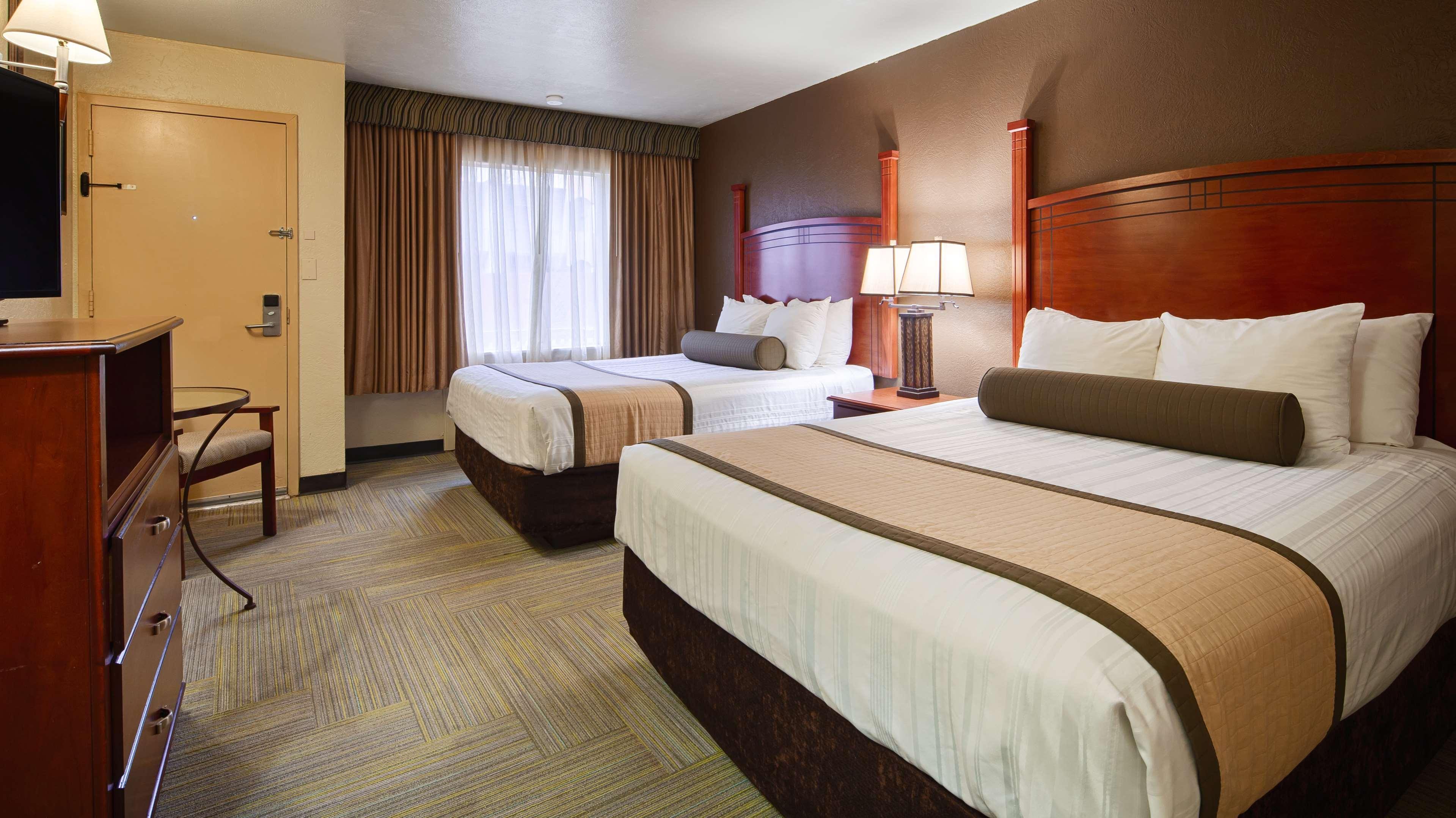 Surestay Plus By Best Western Lawton Bagian luar foto