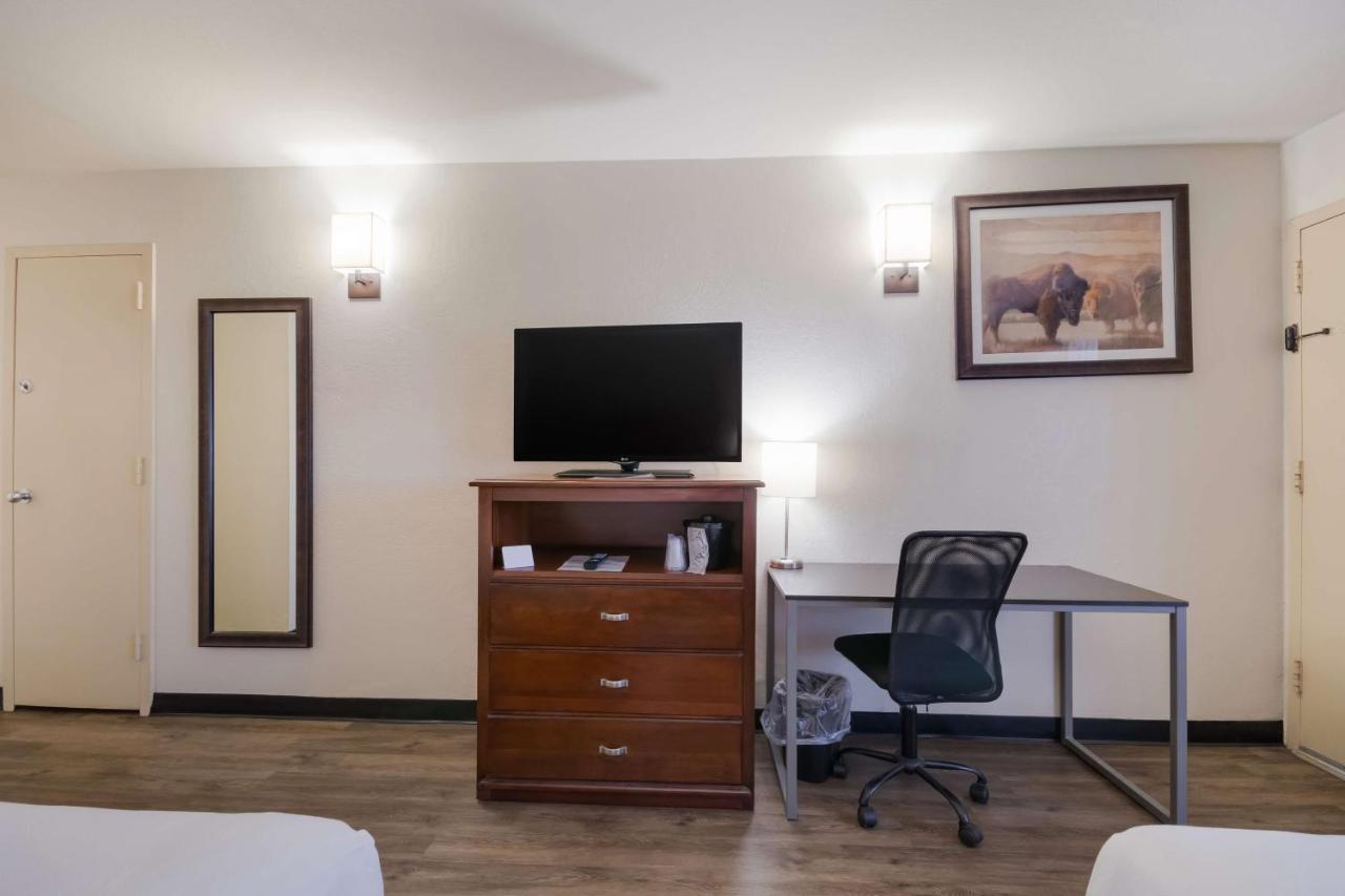 Surestay Plus By Best Western Lawton Bagian luar foto