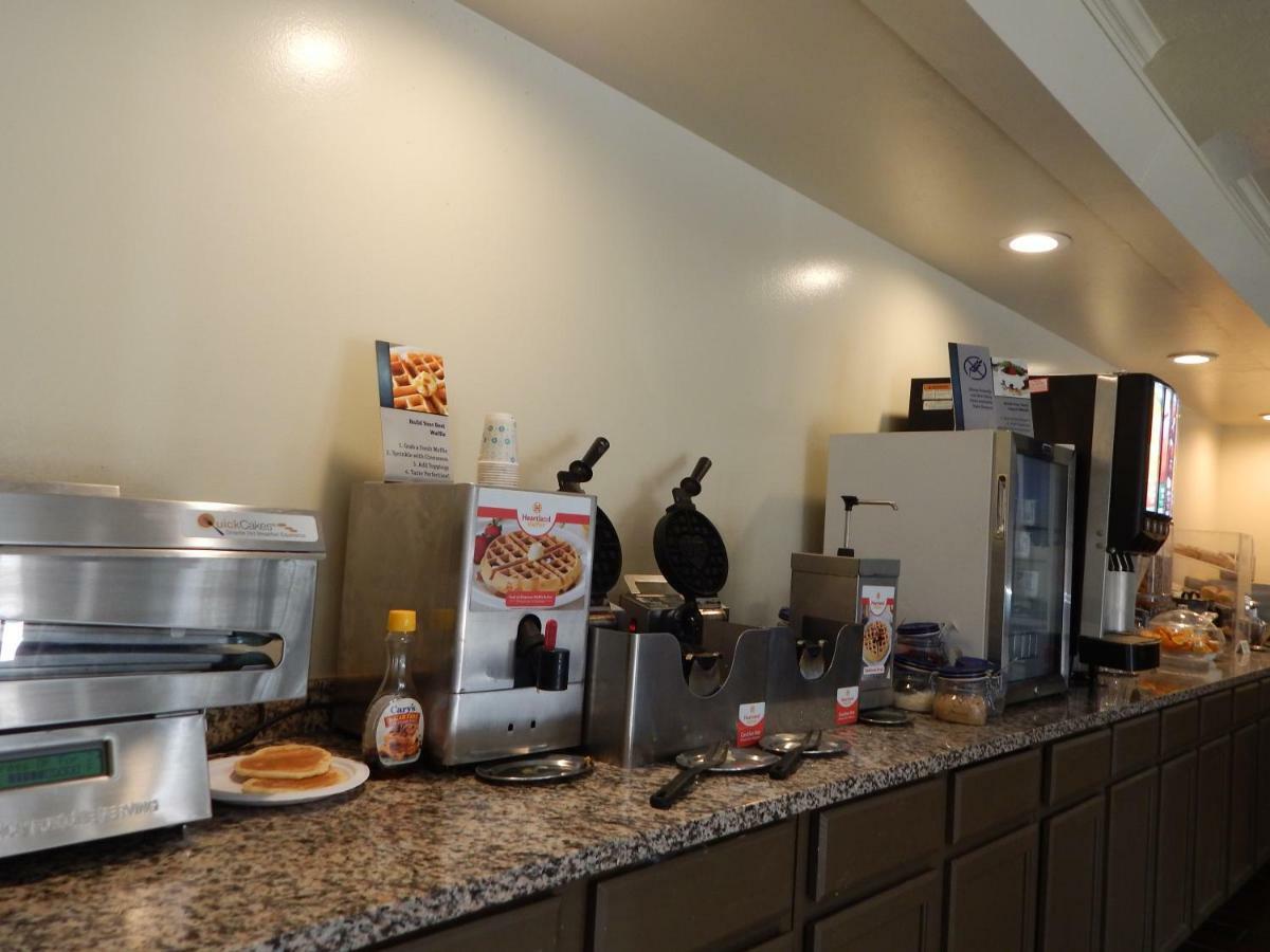 Surestay Plus By Best Western Lawton Bagian luar foto
